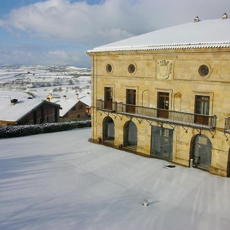 Parador De Argomaniz Exterior photo