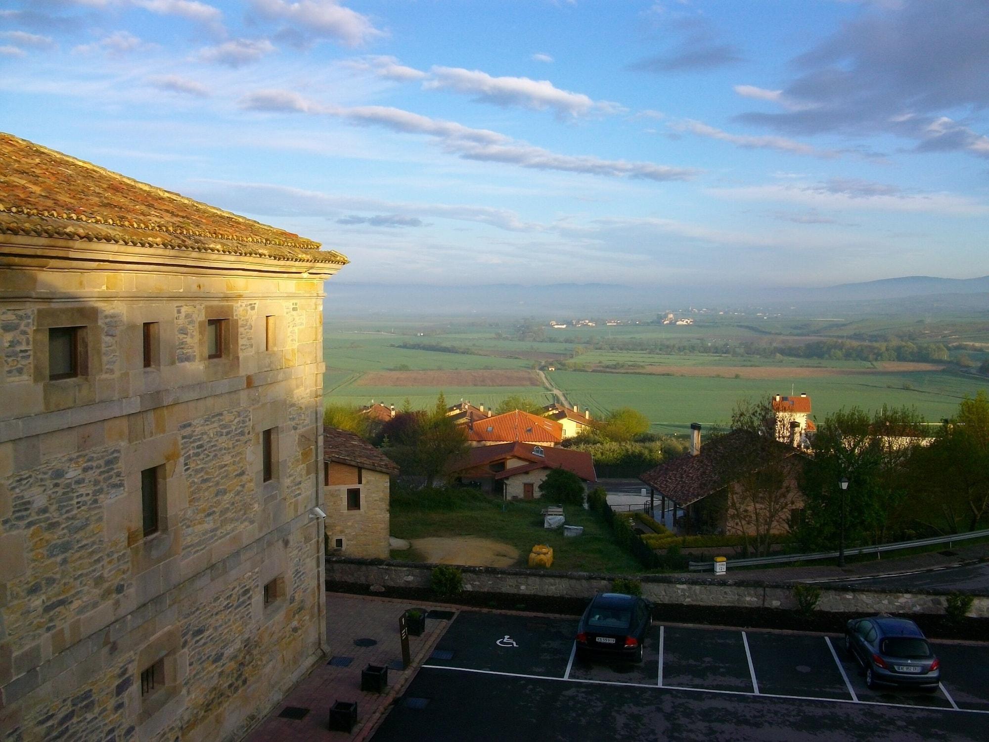 Parador De Argomaniz Exterior photo