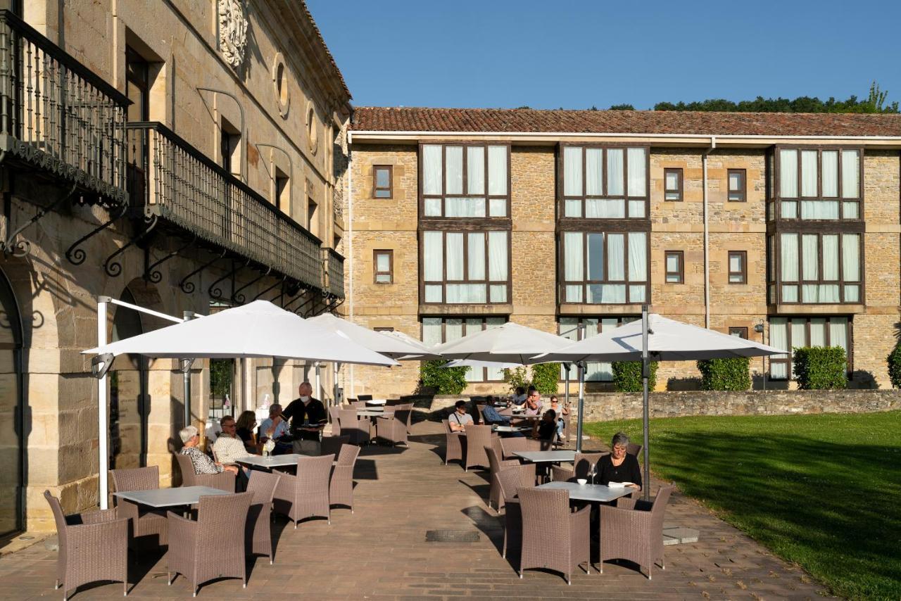 Parador De Argomaniz Exterior photo