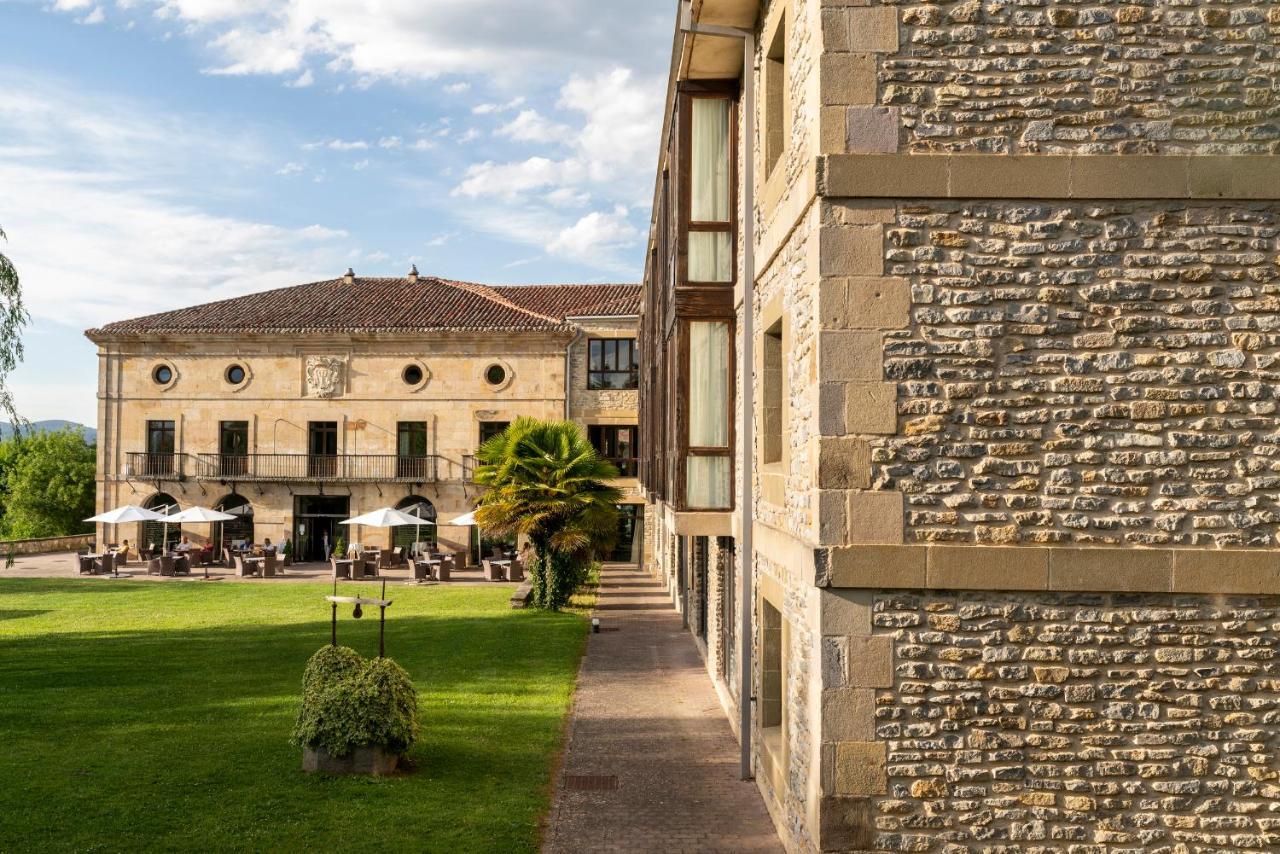 Parador De Argomaniz Exterior photo